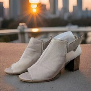 Franco Sarto Helix Women's Beige Leather Ankle Strap Open Toe Heels Sz 8.5